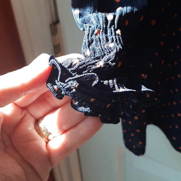 Ladies small Zara blouse - Picture 8 of 8